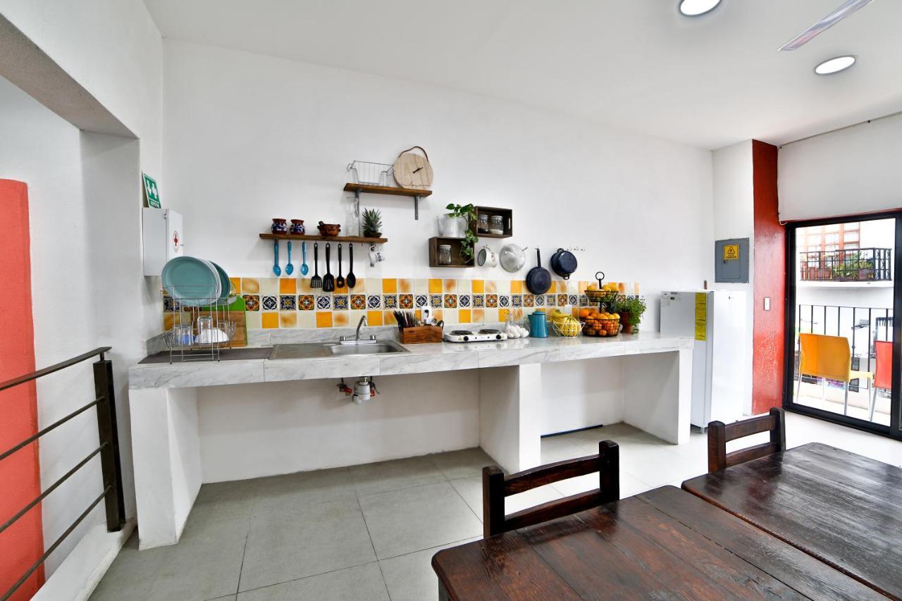 Hostal Ten To Ten פוארטו ואלארטה מראה חיצוני תמונה