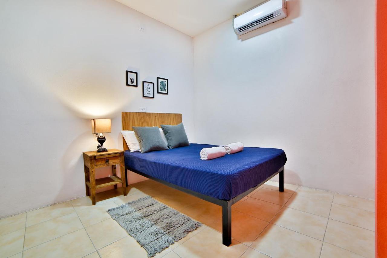 Hostal Ten To Ten פוארטו ואלארטה מראה חיצוני תמונה