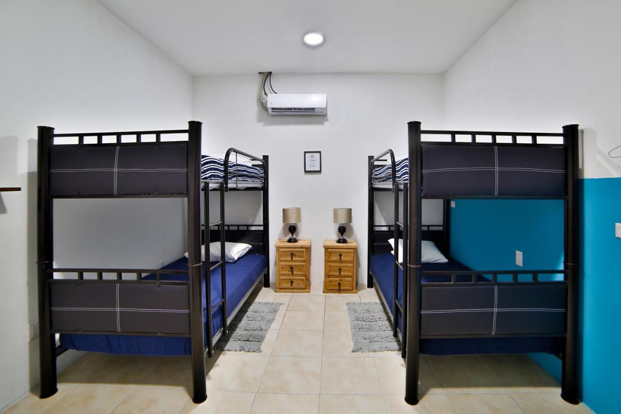 Hostal Ten To Ten פוארטו ואלארטה מראה חיצוני תמונה